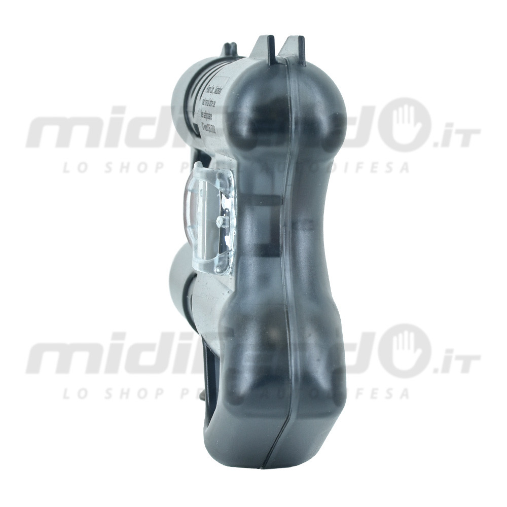 Vista laterale pistola spray al peperoncino per autodifesa con impugnatura ergonomica nera, sicura trasparente e mirino superiore