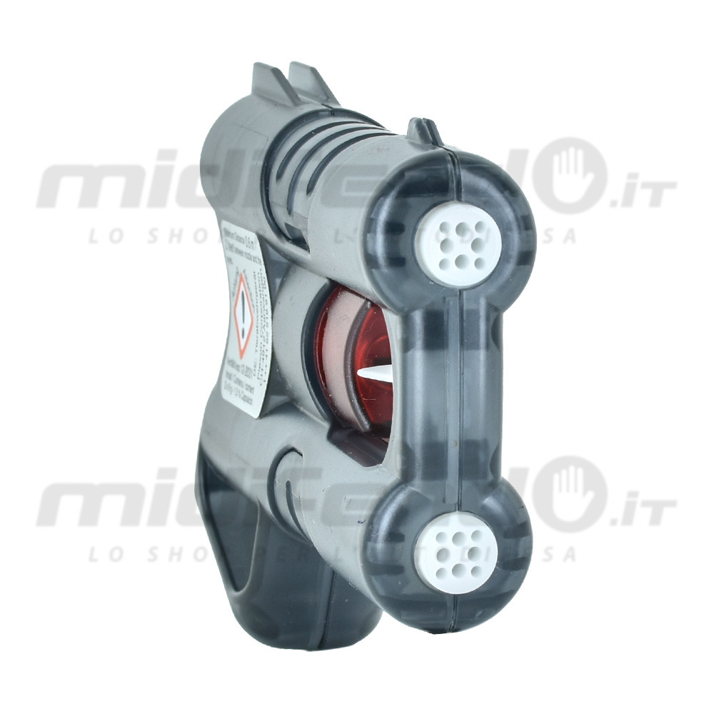 Vista laterale pistola spray al peperoncino grigia traslucida con cartucce rosse visibili, doppio ugello bianco e mirino superiore